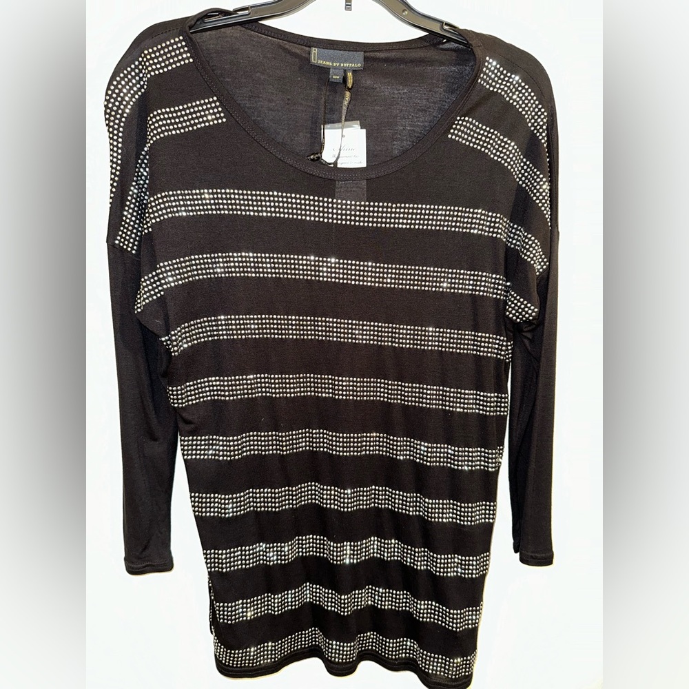 NWT Black/Silver Bling Top